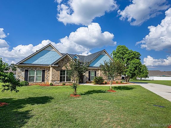 4th image of 277 Silver Maple Ln