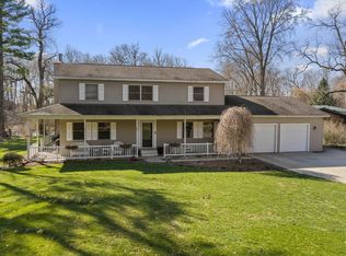 70820 Sunrise Dr, Edwardsburg, MI