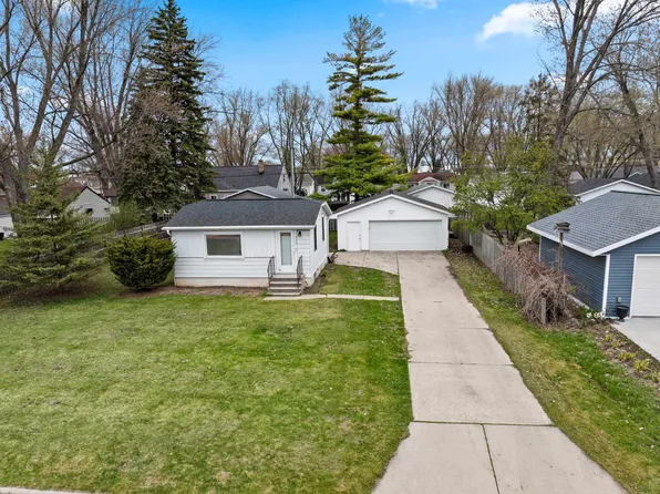 530 Morris Ave, Green Bay, WI 54304