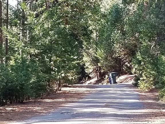 4th image of 19115 Amador Ave