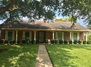 7722 Gulfton St, Houston, TX 77036