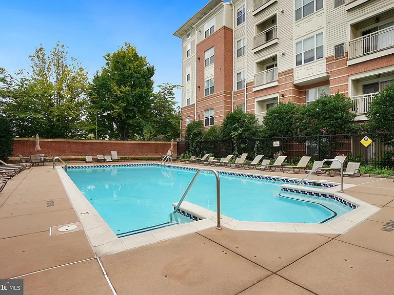 9486 Virginia Center Blvd #102 — Photo 23