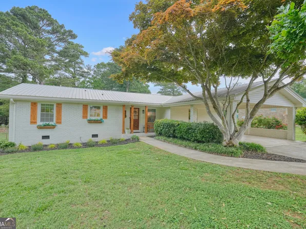 83 Donna Ln, Dallas, GA 30157