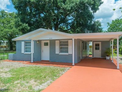 2210 E Cayuga St, Tampa, FL, 33610