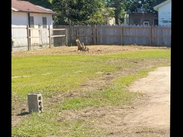 1023 Nolan St, Donaldsonville, LA 70346