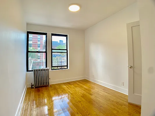 Rented by Bohemia Realty Group | media 7