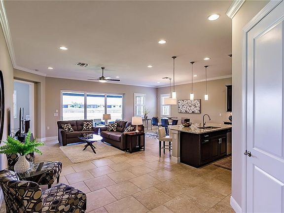 3rd image of 10328 Materita Dr