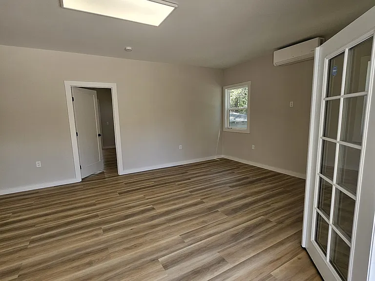 1159 Swanson Ln #1159 — Photo 3
