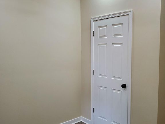 3rd image of 2336 N Colorado St #1