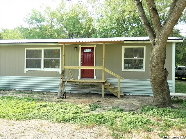 1 bed, 1.0 bath, 758 sqft, $1,100 — Photo 1