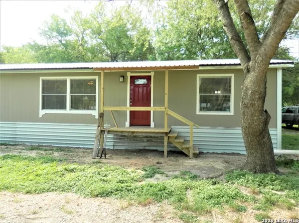 786 Potthast Dr, New Braunfels, TX 78130