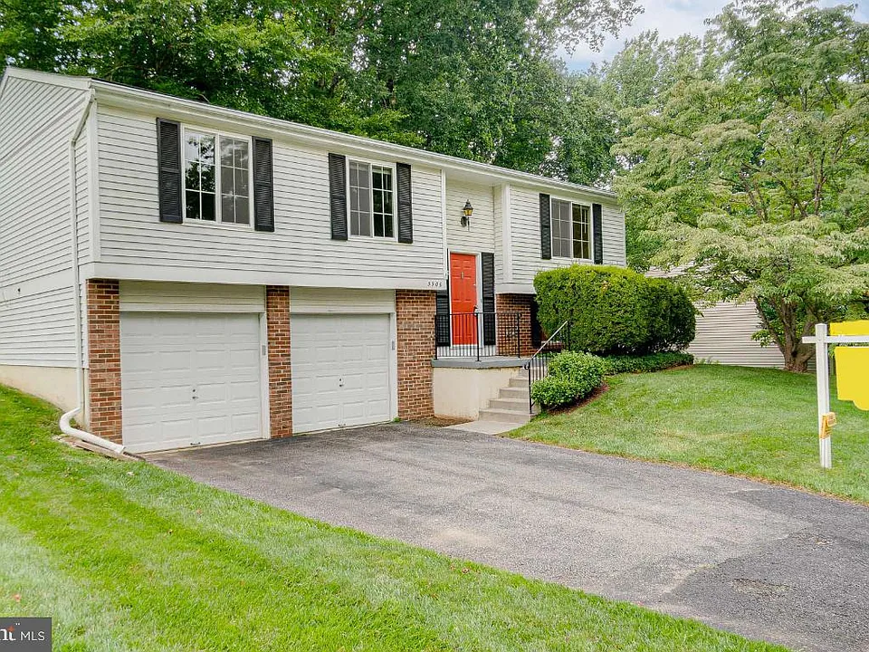 5906 Oak Leather Dr