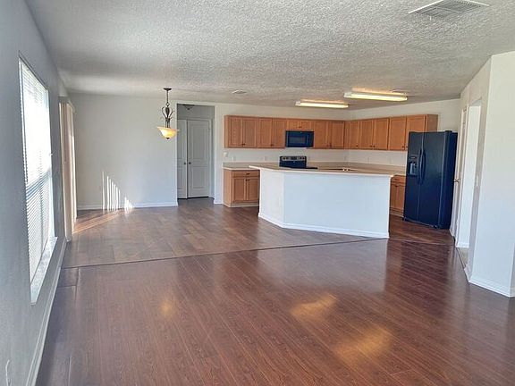 5th image of 1931 Manatee Way