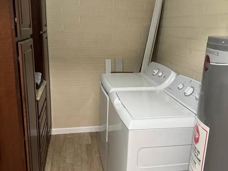 10345 W Andover Ave — Photo 26
