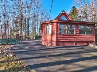 164 Cathleen Dr, East Stroudsburg, PA