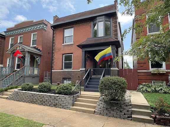 2nd image of 3964 Wyoming St