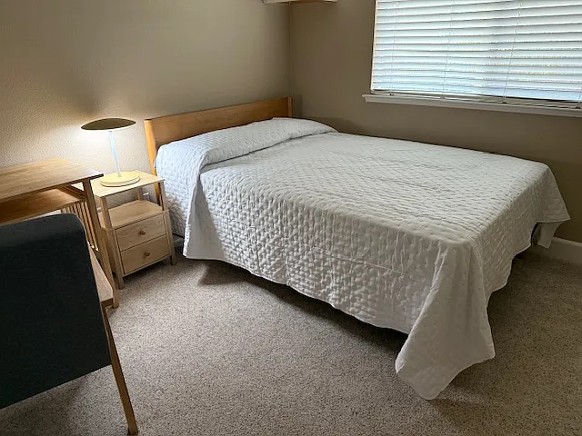 Regent Cir, Lincoln — Photo 4