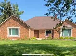 54901 Chippewa Ct, Shelby Township, MI
