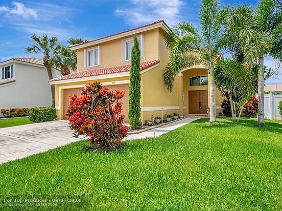 2nd image of 5217 Prairie Dunes Village Cir