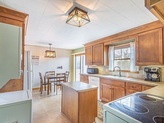 5th image of 311 E McKinley Street