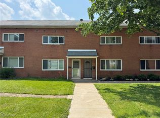 4958 Caroline Dr APT 10, Warrensville heights, OH 44128