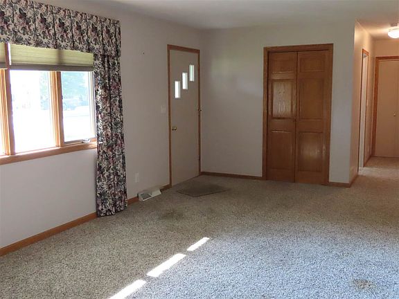 5th image of 1284 N 8th St
