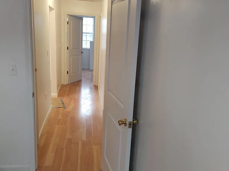 1819 Wells Station Rd — Photo 13