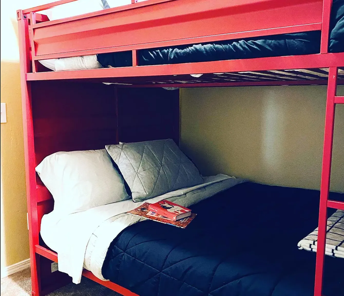 3 bed, 1172 sqft, $2,500 — Photo 4