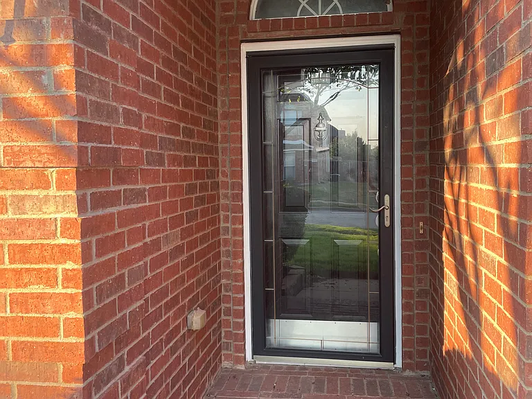 5304 Kathryn Dr — Photo 6