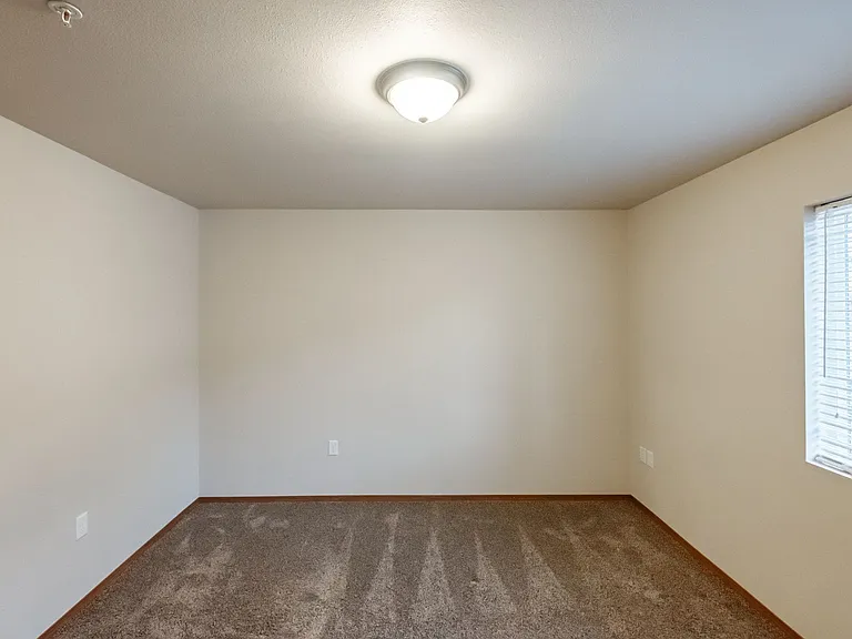 Lafayette Place Apartments — Photo 103