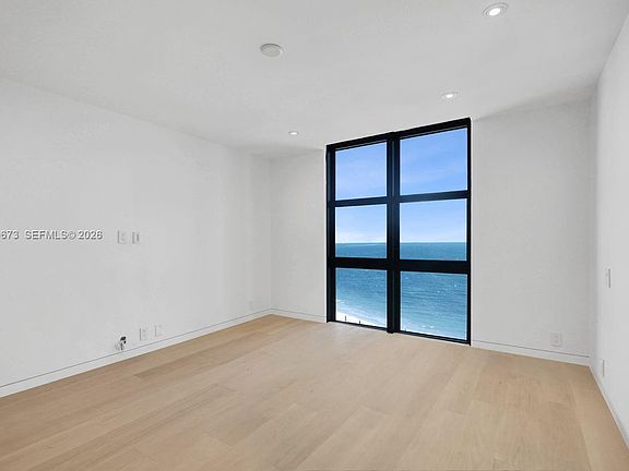 5th image of 1111 Crandon Blvd APT A808
