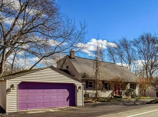 2920 Grand River Dr NE, Grand Rapids, MI 49525