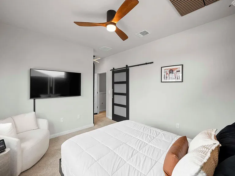 8013 Mellencamp Dr — Photo 18