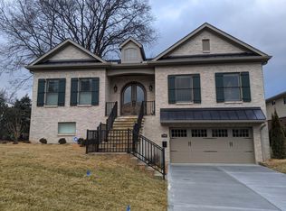 7380 Laurel Ave, Cincinnati, OH 45243