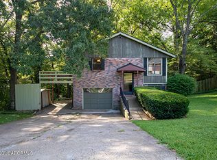 1018 Carousel Dr, Jefferson City, MO 65101