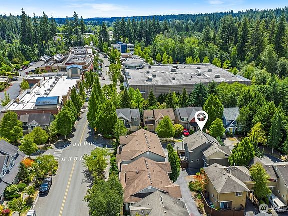 5th image of 14828 8th Drive SE