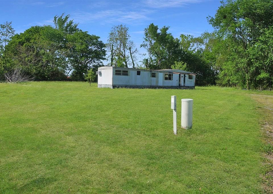 1st image of 222 Almo Rd