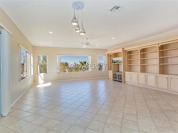 3rd image of 2640 Langford Ave