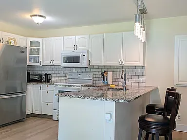 1 bed, 650 sqft, $1,500 — Photo 1