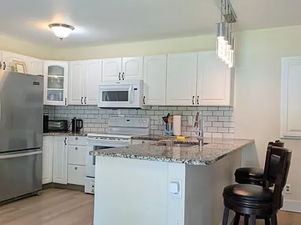 76 E Thompson Ln, Nashville, TN