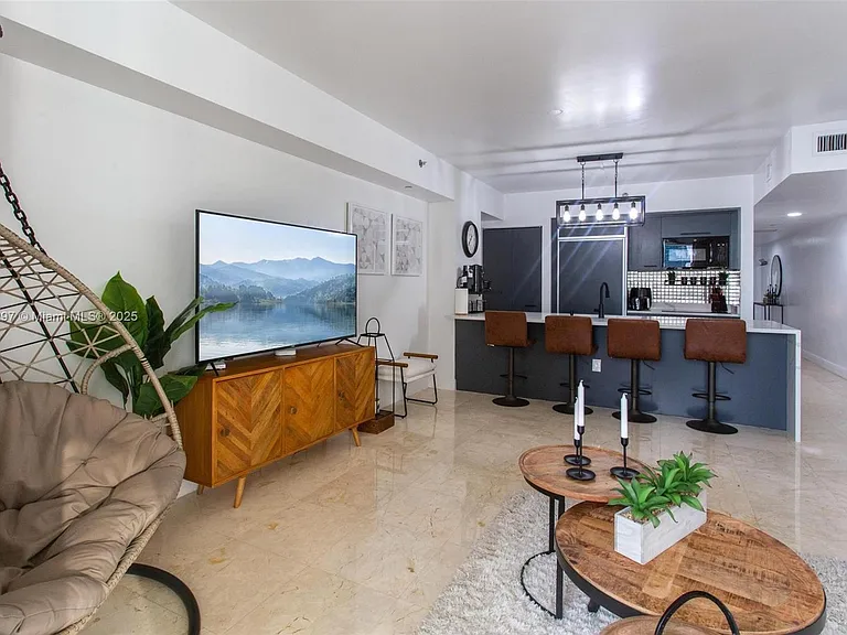 1830 S Ocean Dr #1712 — Photo 15