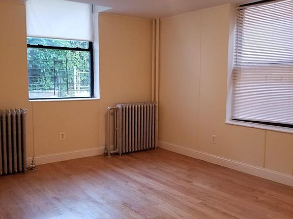 2nd image of 143 Woodworth Ave