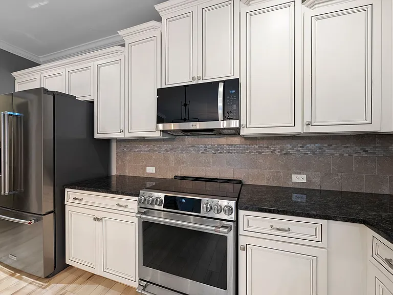 3537 Bunting Dr — Photo 22