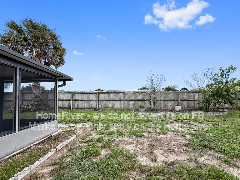 8163 Village Green Rd — Photo 28