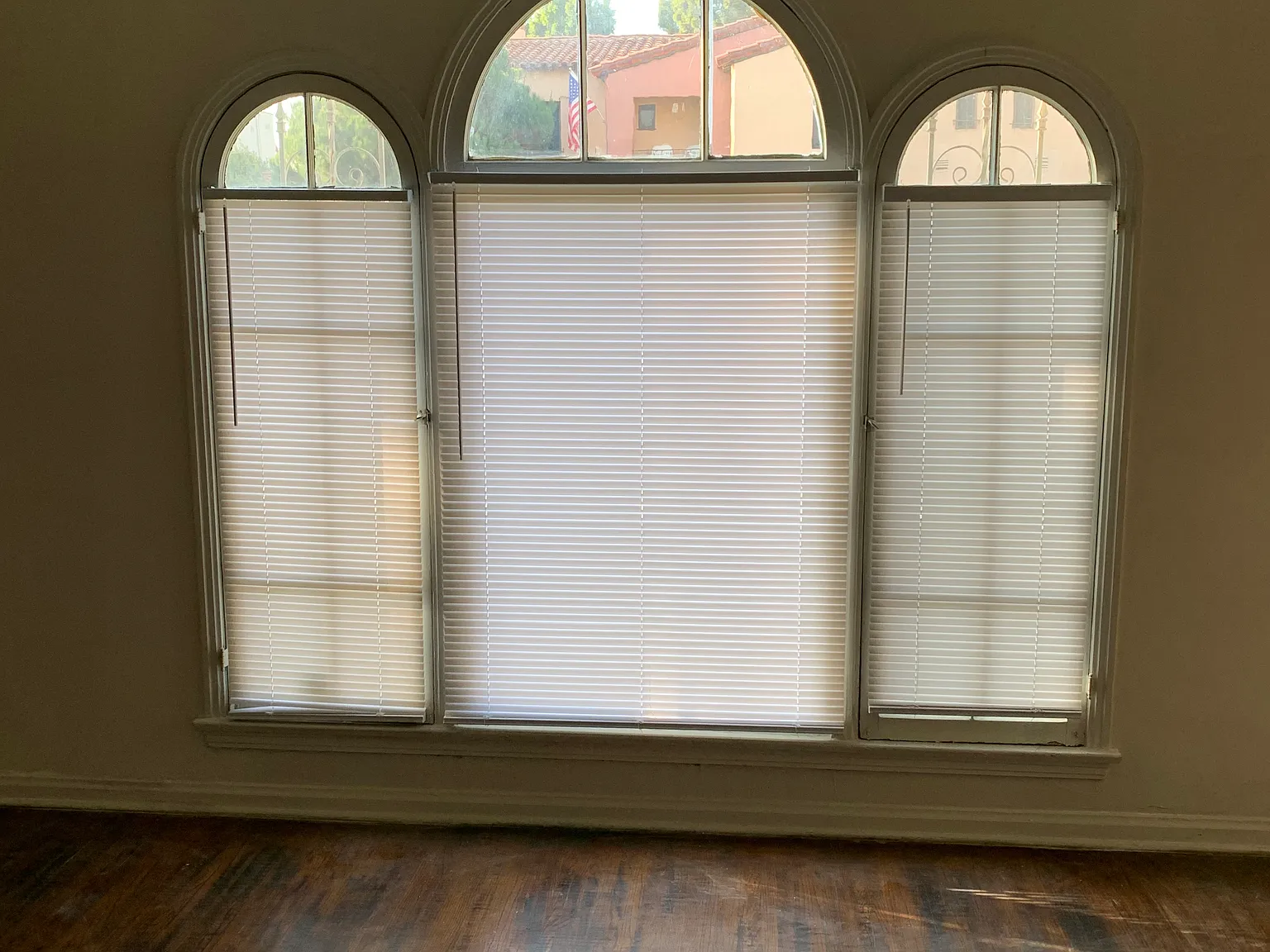 3 bed, 1500 sqft, $4,499 — Photo 3