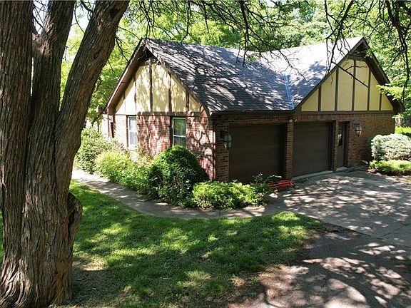 3rd image of 5505 Briarwood Ct