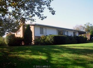 4021 Goss Rd, Fairfax, VA 22032