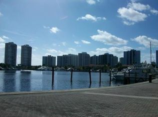 21220 Harbor Way APT 226-22, Aventura, FL 33180