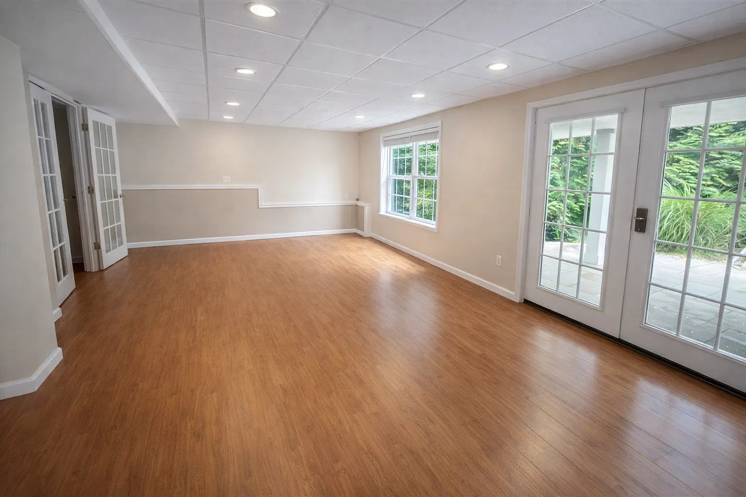2 bed, $2,000 — Photo 1