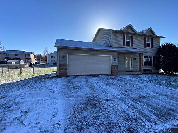 3rd image of 1205 Quaw St